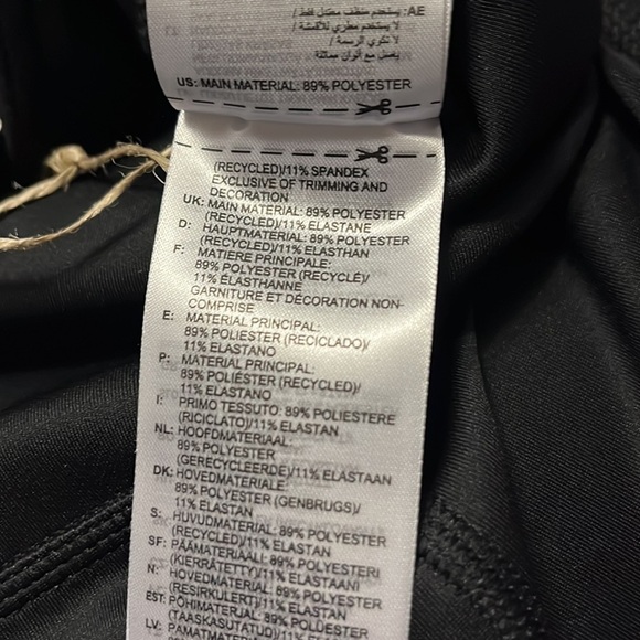 Adidas women’s cycling shorts, black with adidas stripe on each leg - Picture 10 of 10